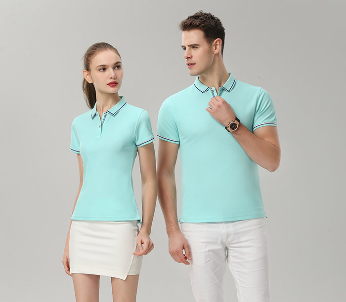 1898號時(shí)尚翻領(lǐng)短袖POLO衫定做淺藍(lán)綠色模特展示圖